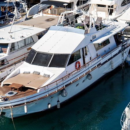Habitacion Marineria Boat Aloha Barcelona Exterior photo