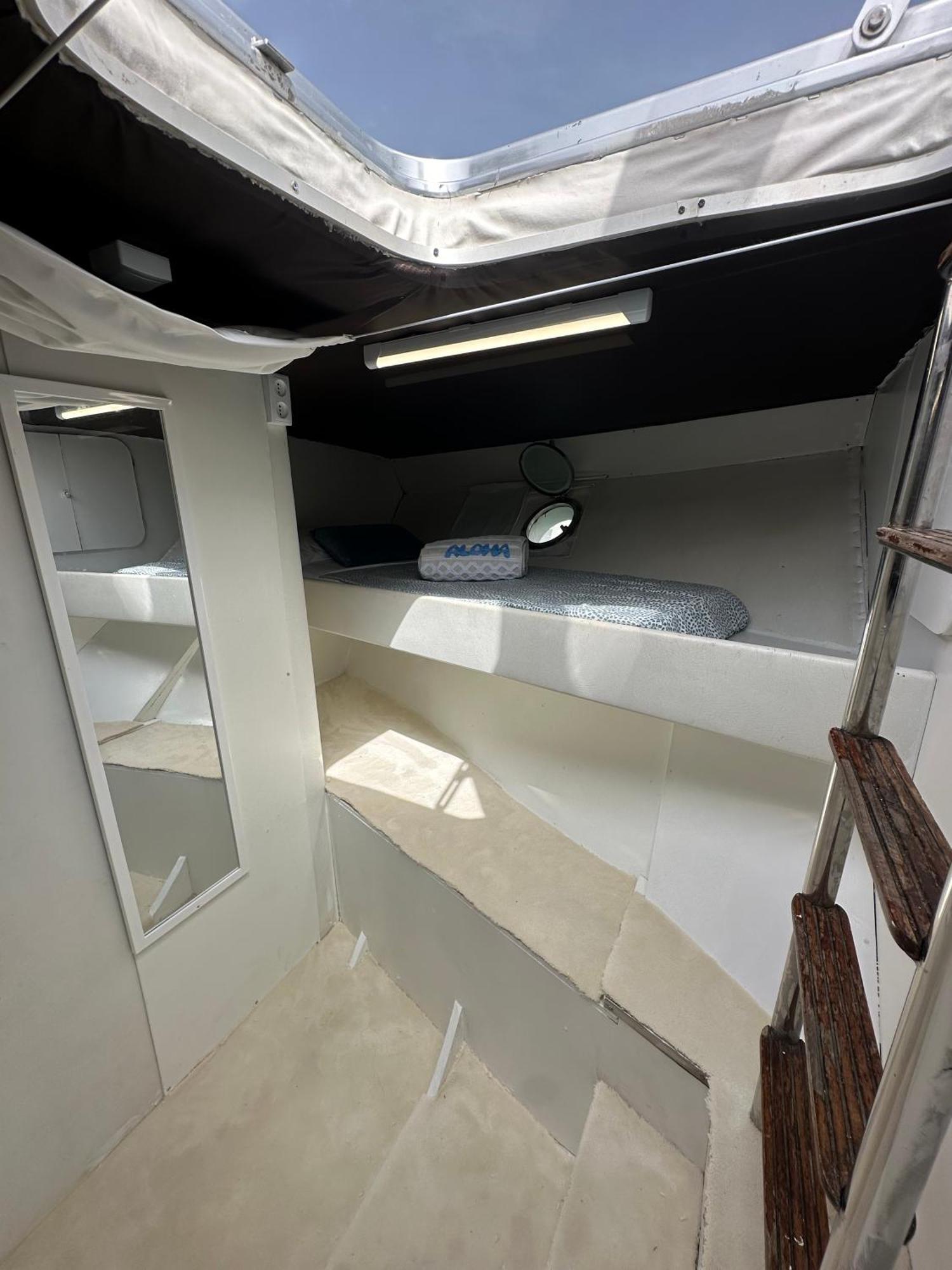 Habitacion Marineria Boat Aloha Barcelona Exterior photo